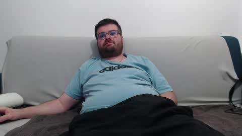 Snapshot of azer912 chatting on May 2026 05:53:01 PM Azer online show from May 2026 05:53:01 PM