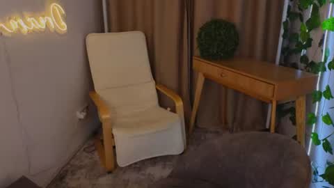 Zoe online show from July 2026 09:40:02 PM