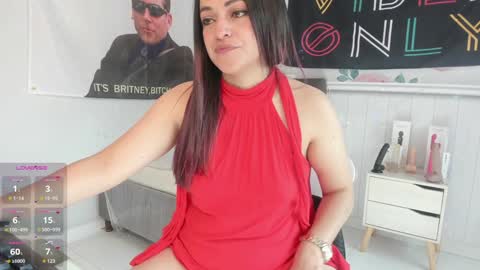 Azucena R online show from February 2025 01:59:02 PM