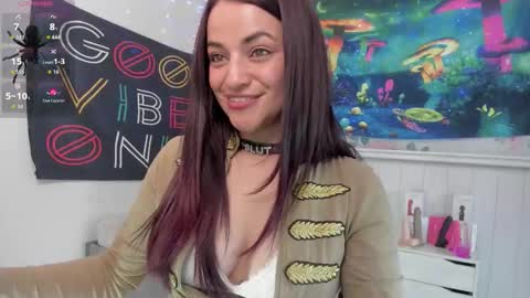Azucena R online show from September 2025 02:30:02 PM