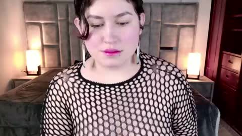 Snapshot of azul_veraa chatting on May 2026 12:01:01 PM Azul online show from May 2026 12:01:01 PM