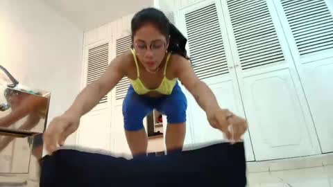 Snapshot of azulmaveric chatting on May 2026 07:53:01 PM AZUL online show from May 2026 07:53:01 PM