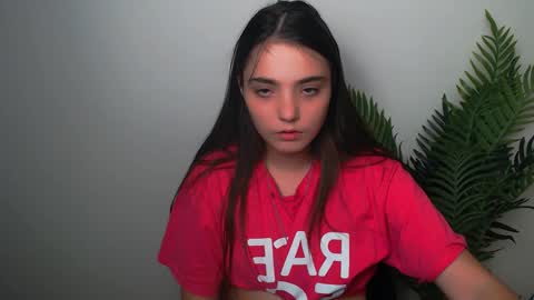 azumi_chan_ online show from September 2025 08:10:01 PM