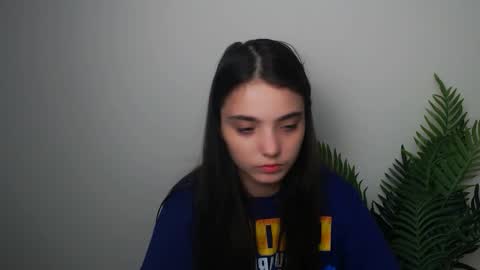 azumi_chan_ online show from September 2025 08:55:02 PM