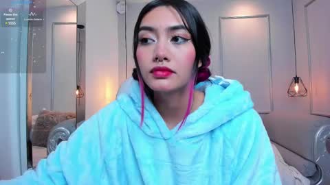 Azura online show from March 2025 07:29:02 PM