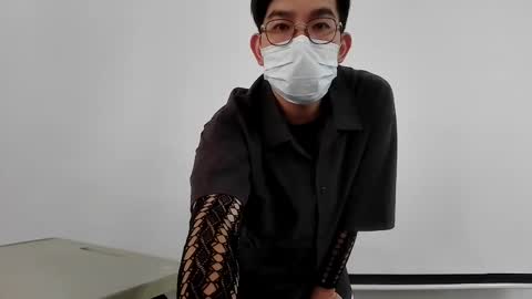 Snapshot of azuresea48 chatting on December 2024 04:04:01 AM azuresea48 online show from December 2024 04:04:01 AM