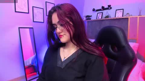 Snapshot of azurra_amatto2 chatting on July 2026 04:08:01 AM Azurra online show from July 2026 04:08:01 AM