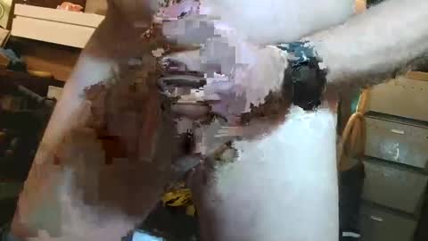 Snapshot of azzlis chatting on February 2025 03:31:02 PM huge mature cock online show from February 2025 03:31:02 PM