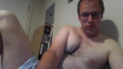 Snapshot of b21lundeen chatting on September 2025 12:10:02 AM your-personal-weener online show from September 2025 12:10:02 AM