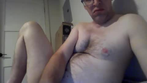 Snapshot of b21lundeen chatting on November 2025 10:31:02 PM your-personal-weener online show from November 2025 10:31:02 PM