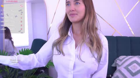 Isabella online show from September 2025 08:23:02 PM