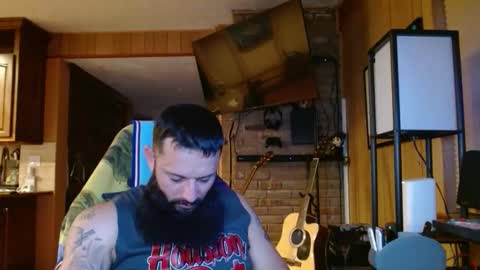 Miguel online show from April 2026 08:29:02 AM