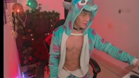 Snapshot of baaby_boyy chatting on May 2026 01:22:02 AM odeley online show from May 2026 01:22:02 AM