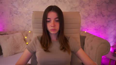 Snapshot of babe_dollie chatting on June 2026 07:17:02 AM Babe online show from June 2026 07:17:02 AM