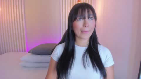 Katty  online show from April 2026 11:57:01 AM