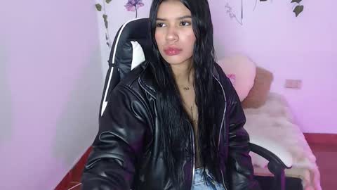 babenik_777 online show from November 2025 03:41:01 AM