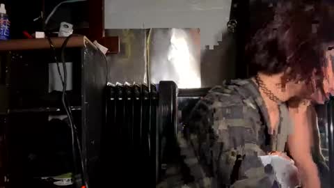 Snapshot of baby_buddha chatting on January 2025 09:37:01 PM baby buddha online show from January 2025 09:37:01 PM