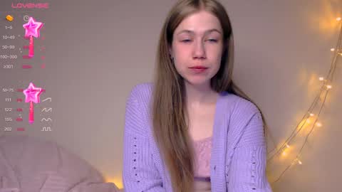 Kira online show from January 2025 11:56:01 PM