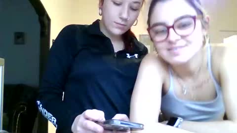 baby_girls2224 online show from February 2026 05:02:02 PM