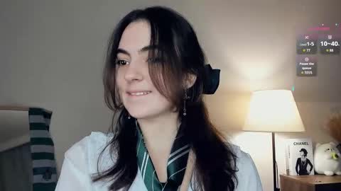 Emily online show from November 2025 07:11:02 AM