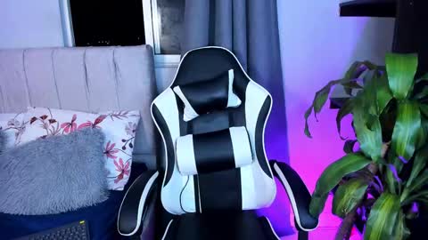 Snapshot of baby_kaliope chatting on September 2025 07:32:01 AM Kaliope online show from September 2025 07:32:01 AM