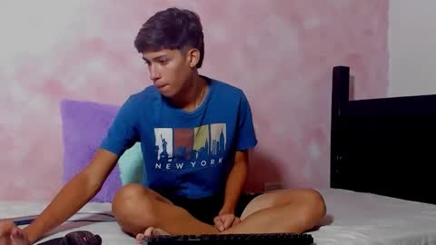 Snapshot of baby_noaht chatting on May 2026 11:26:02 AM baby_noaht online show from May 2026 11:26:02 AM