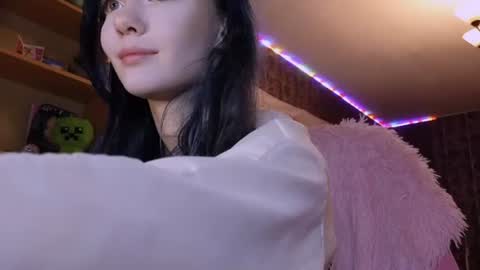Snapshot of baby_onface chatting on June 2026 07:14:01 PM Alice online show from June 2026 07:14:01 PM