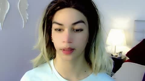 Snapshot of baby_sky01 chatting on October 2025 07:42:02 PM KENDALL online show from October 2025 07:42:02 PM