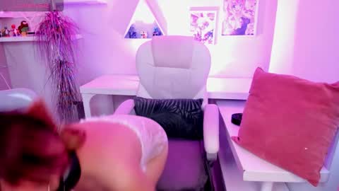 Baby Vellvett online show from February 2026 02:56:02 PM