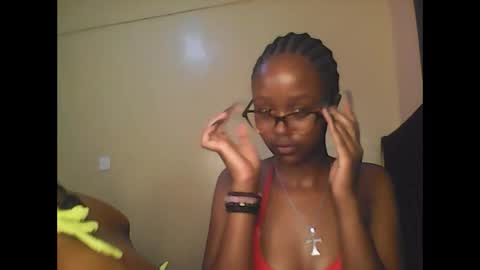 Snapshot of babybrown20 chatting on May 2026 04:20:02 AM babybrown online show from May 2026 04:20:02 AM