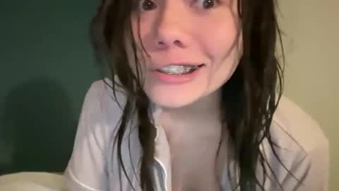 ava online show from April 2026 04:30:02 AM