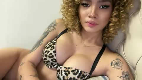 Clara online show from March 2026 05:37:02 AM