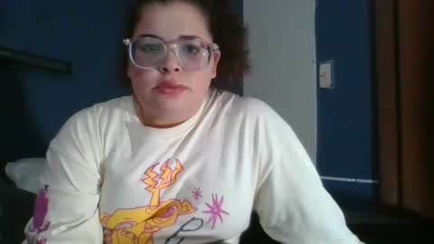 Snapshot of babyelle0 chatting on December 2024 11:04:01 PM Your Highness Elle online show from December 2024 11:04:01 PM