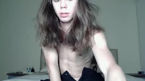 babyezhen online show from September 2025 08:03:01 PM