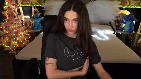 Sasha online show from January 2026 08:22:01 PM