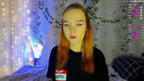 Snapshot of babyfoxyy chatting on December 2024 08:26:02 PM maddy online show from December 2024 08:26:02 PM