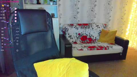 Snapshot of babyfoxyy chatting on December 2024 03:48:02 PM maddy online show from December 2024 03:48:02 PM