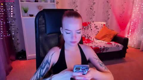 Snapshot of babyfoxyy chatting on February 2025 09:32:02 AM maddy online show from February 2025 09:32:02 AM