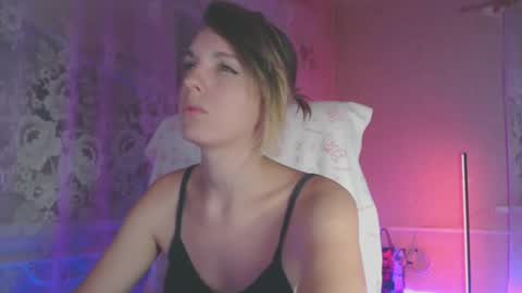 Snapshot of babymuro4ka chatting on October 2025 05:13:02 PM Sonya online show from October 2025 05:13:02 PM