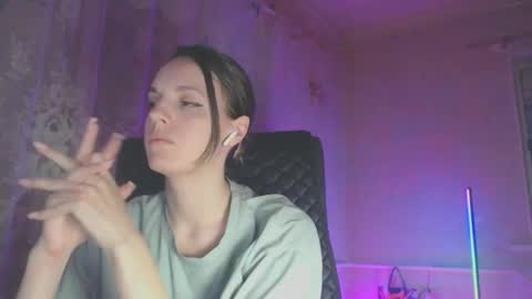 Snapshot of babymuro4ka chatting on February 2026 06:33:01 PM Sonya online show from February 2026 06:33:01 PM