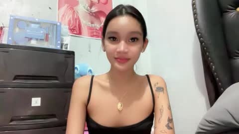 Nexie online show from December 2025 07:55:01 PM