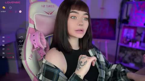 Nika online show from January 2025 11:06:01 PM