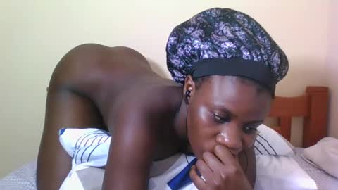 PRISCILLAH online show from November 2025 11:29:01 PM