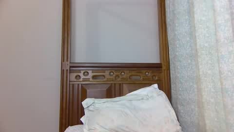 babytylerr online show from October 2025 12:12:02 PM