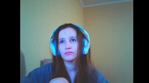 Alice  online show from January 2025 08:15:02 PM