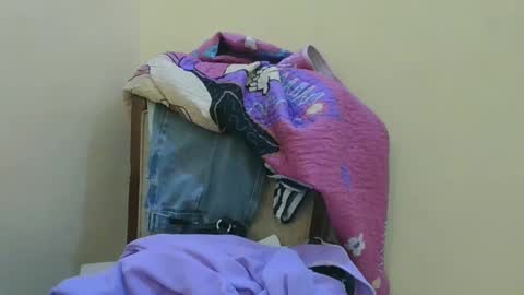 babyyolly online show from September 2025 01:17:01 AM