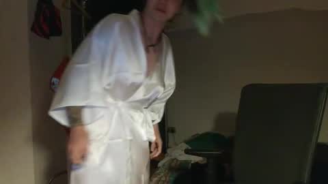 Honey online show from April 2026 03:12:01 AM