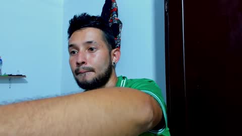 s   online show from October 2025 06:47:01 PM