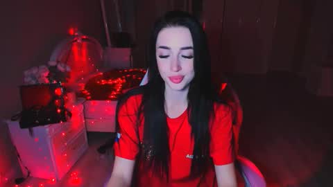 Miss Desire...do you remember online show from October 2025 04:17:02 PM