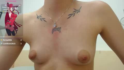 Anna online show from October 2025 07:36:02 PM